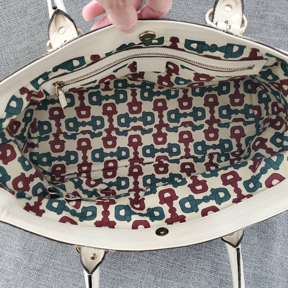 Large Gucci Guccissima Signoria Tote - Picture 9 of 16
